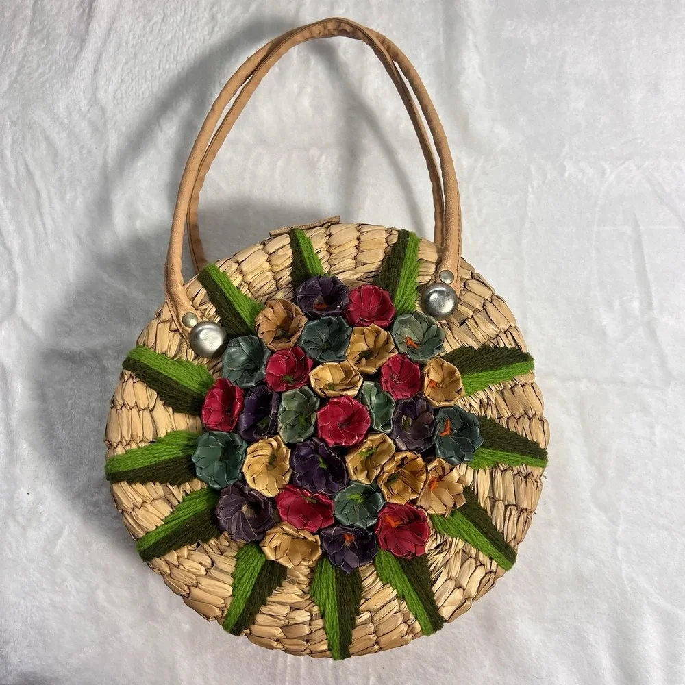 Vintage 1960s Round Straw Purse Floral Raffia Handbag Resort Cruise Bag